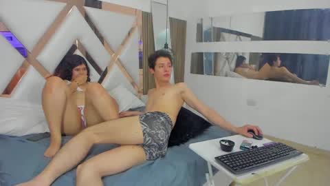 Snapshot of lizanddante chatting on 12.07.24 Liz and Dante online show from 12.07.24