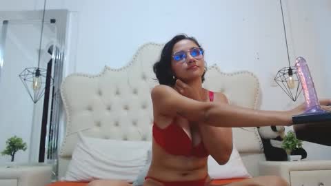 lizANDjuan online show from 01.06.25