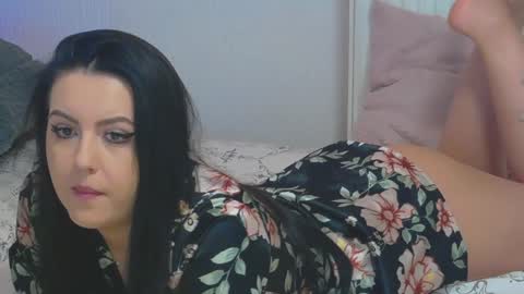 Snapshot of lizasunshine__ chatting on 12.10.24 lizasunshine__ online show from 12.10.24