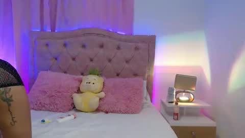 Liz Becker online show from 10.19.25