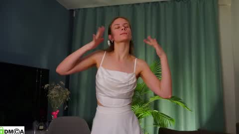 Sunnheart online show from 12.16.24