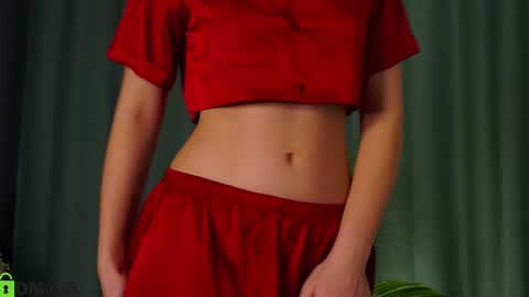 Sunnheart online show from 12.18.24