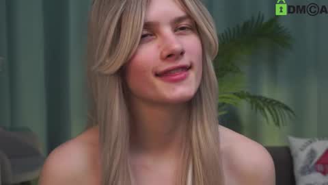 Sunnheart online show from 02.26.25