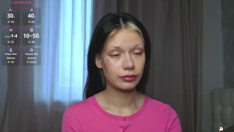 Sunnheart online show from 11.07.25