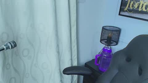 Lizz  online show from 12.28.24