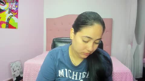 Snapshot of lizzaxs chatting on 10.16.25 lizza online show from 10.16.25