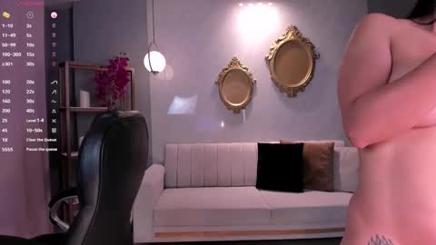 Lizzi  online show from 10.23.25