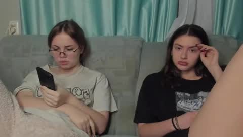 lizzi_muur online show from 12.09.24