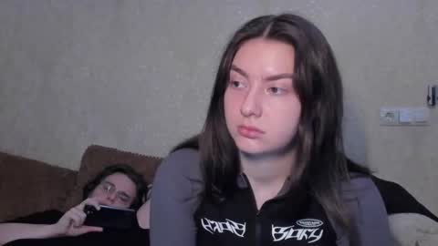 lizzi_muur online show from 01.17.26