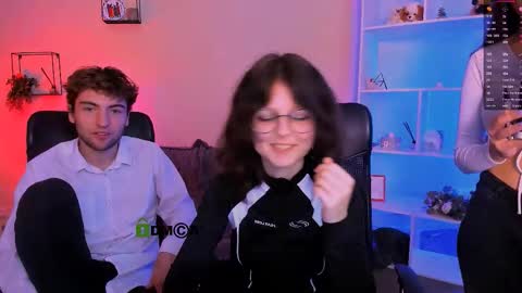 lizzie_boom online show from 11.08.25