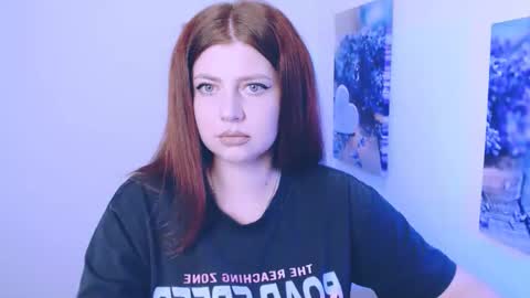 Lizzy3 online show from 10.25.25