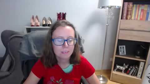 Lizzy online show from 09.16.25