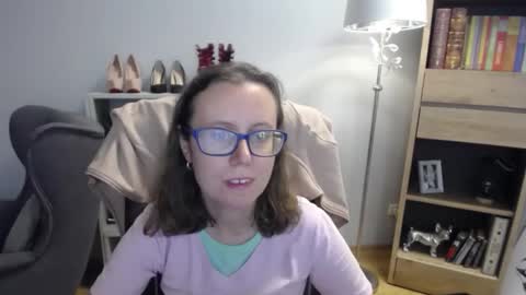 Lizzy online show from 09.18.25