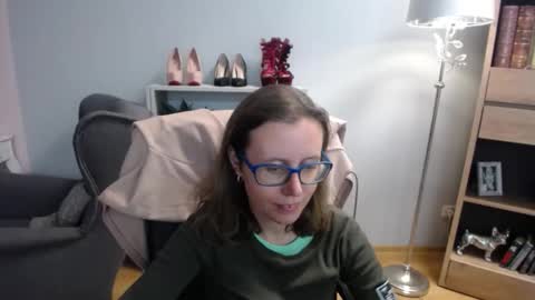 Lizzy online show from 09.25.25