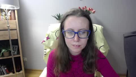 Snapshot of lizzy_sparkle chatting on 04.28.26 Lizzy online show from 04.28.26
