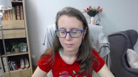 Snapshot of lizzy_sparkle chatting on 05.27.26 Lizzy online show from 05.27.26