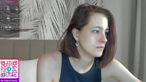 Snapshot of lizzysin chatting on 05.29.26 lizzysin online show from 05.29.26