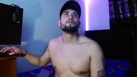 lliamm 2 online show from 01.12.26