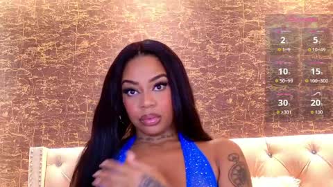 Snapshot of loana_vegas chatting on 05.27.26 LOANA online show from 05.27.26