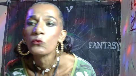 LA LOBA online show from 12.29.24