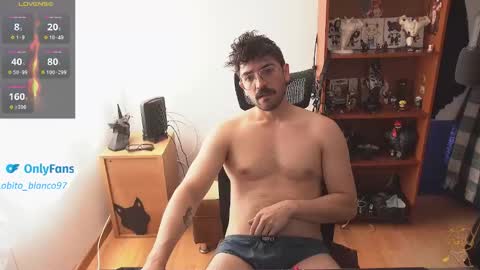 Snapshot of lobito_blanco97 chatting on 03.05.26 Lobito blanco Thefckingwolf main account online show from 03.05.26