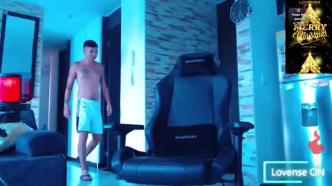 Snapshot of lobito_xxxl chatting on 01.17.26 lobito_xxxl online show from 01.17.26
