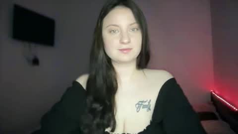 locaalis1 online show from 11.14.25