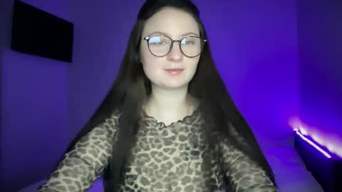 locaalis1 online show from 12.19.25