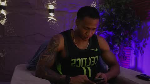 logan_varela online show from 12.03.25