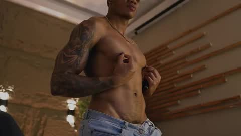 logan_varela online show from 01.11.26