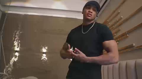 Snapshot of logan_varela chatting on 03.21.26 logan_varela online show from 03.21.26