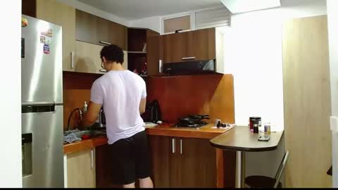 Snapshot of loganandrwz chatting on 02.19.26 Loganandrwz online show from 02.19.26