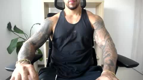 Snapshot of loganhod chatting on 06.20.26 Logan Wolfp online show from 06.20.26