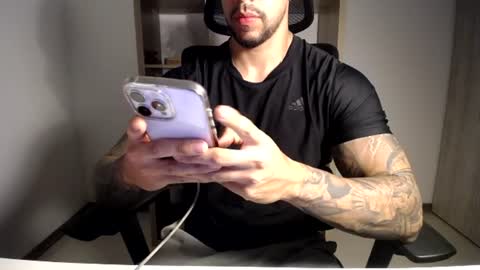 Snapshot of loganhod chatting on 07.31.26 Logan Wolfp online show from 07.31.26