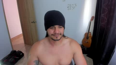 Snapshot of loganhot22 chatting on 04.28.26 Logan online show from 04.28.26