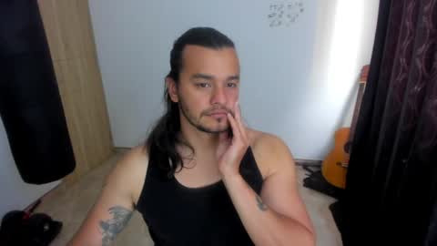 Snapshot of loganhot22 chatting on 05.27.26 Logan online show from 05.27.26