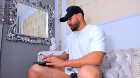 U can call me Logan online show from 11.19.25