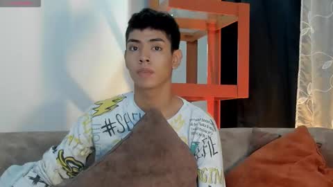 logantwink18 online show from 02.07.26