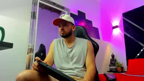 Snapshot of loganwolfjs chatting on 02.27.26 Logan Wolf online show from 02.27.26