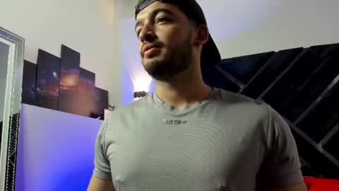 Snapshot of loganwolfjs chatting on 07.19.26 Logan Wolf online show from 07.19.26