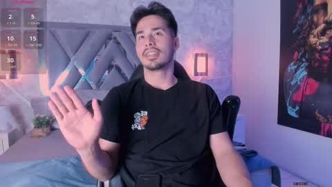 Snapshot of loghan_fox chatting on 09.14.25 Loghan online show from 09.14.25