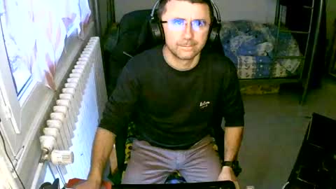 Snapshot of lokoum39 chatting on 12.24.24 lokoum39 online show from 12.24.24