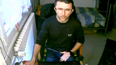 Snapshot of lokoum39 chatting on 01.02.25 lokoum39 online show from 01.02.25