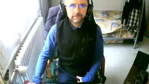 Snapshot of lokoum39 chatting on 02.12.25 lokoum39 online show from 02.12.25