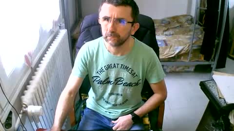 Snapshot of lokoum39 chatting on 02.26.25 lokoum39 online show from 02.26.25