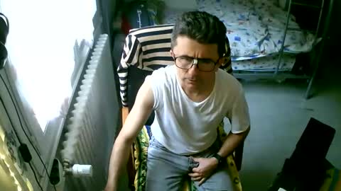 Snapshot of lokoum39 chatting on 10.29.25 lokoum39 online show from 10.29.25