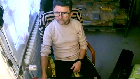 Snapshot of lokoum39 chatting on 11.26.25 lokoum39 online show from 11.26.25