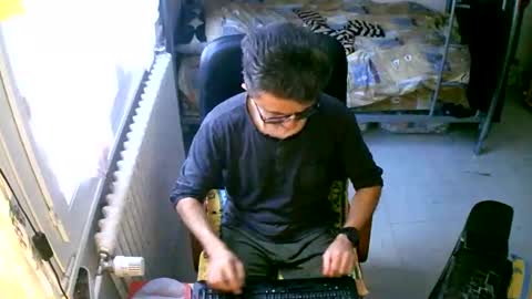 Snapshot of lokoum39 chatting on 11.28.25 lokoum39 online show from 11.28.25