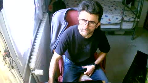 Snapshot of lokoum39 chatting on 02.17.26 lokoum39 online show from 02.17.26