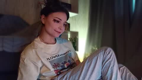 lola online show from 02.04.26